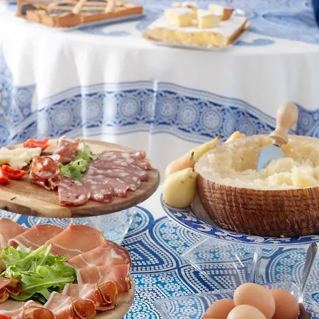 Szálloda La Caletta