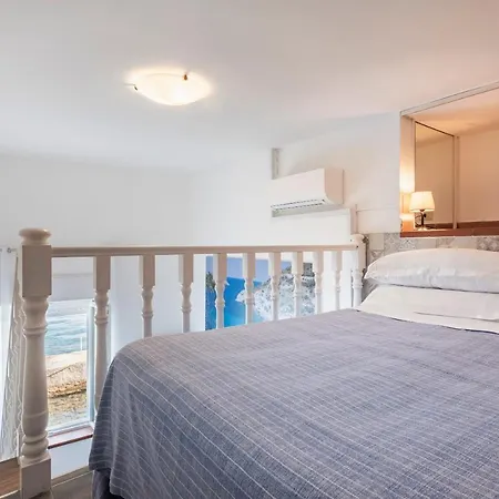 Szálloda La Caletta 4*