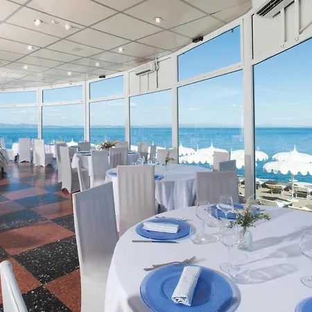 La Caletta Szálloda 4*