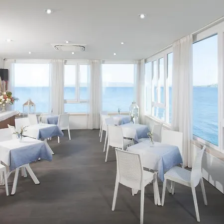 La Caletta Szálloda 4*